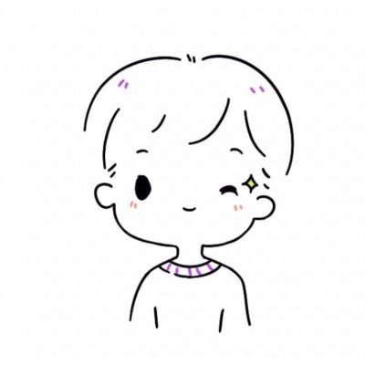 女演员表演时裙子被火焰引燃